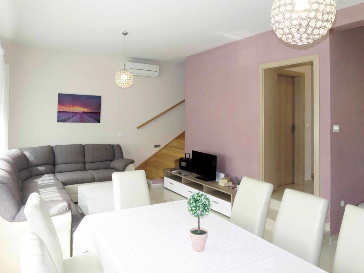 Holiday Home Silvija - Zad107 By Interhome Zadar Eksteriør bilde