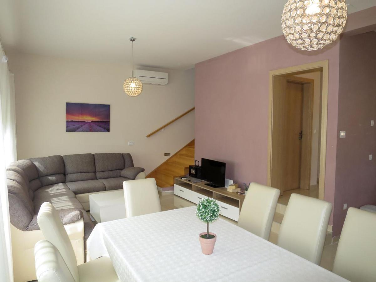 Holiday Home Silvija - Zad107 By Interhome Zadar Eksteriør bilde